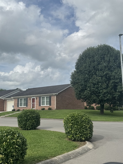 120 Dogwood Ct