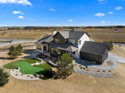 542 Woodland Dr