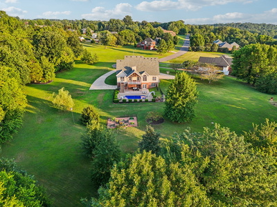 580 Stonegate Dr