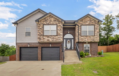 3472 Cayuse Way