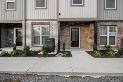 151 Ramsden Ave