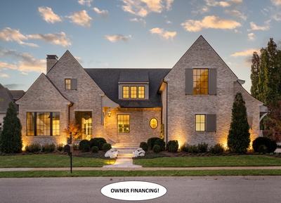 12 Middleton Park Ln