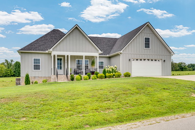 2870 Autumn Woods Trl