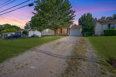 726 Shelton Cir