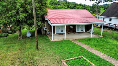 2921 Clear Creek Rd