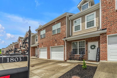 1803 Villa Cir