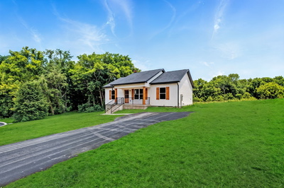1097 Landing Ln