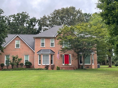 306 Amherst Dr