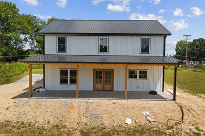 133 Webb Ave