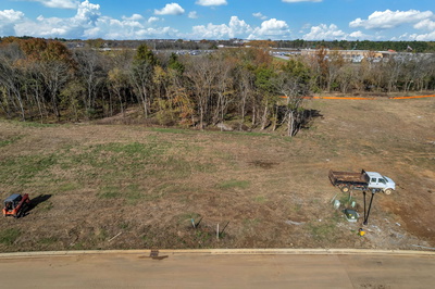 2026 Queenie Johns Dr