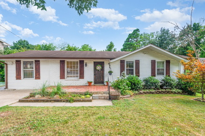 109 Evergreen Cir