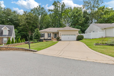 1024 Chelsea Dr