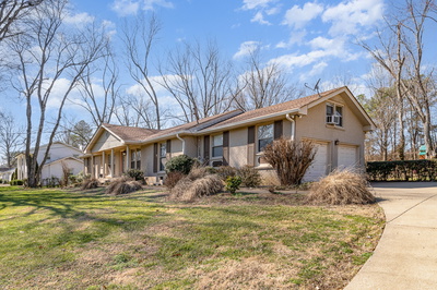 1405 Lipscomb Dr