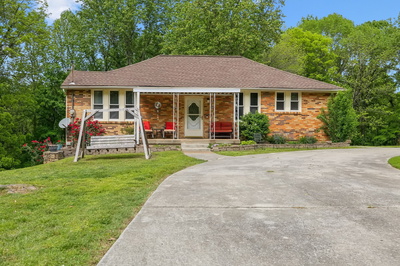 8901 Griffith Rd
