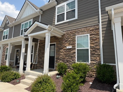 1217 Mason Dale