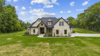 724 Bradshaw Rd
