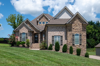 2727 Cherrydale Dr