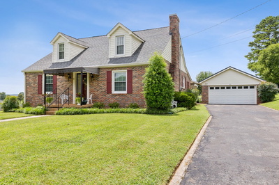 326 Ballentine St