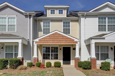 303 Sam Houston Circle