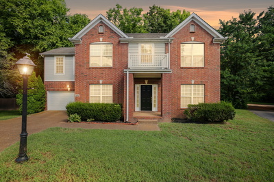 1029 Heathfield Cir