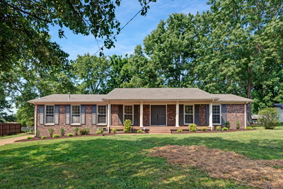 512 Saint Paul Ct