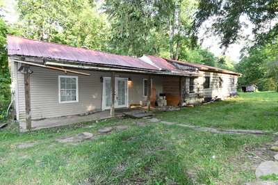 398 Elmore Town Rd