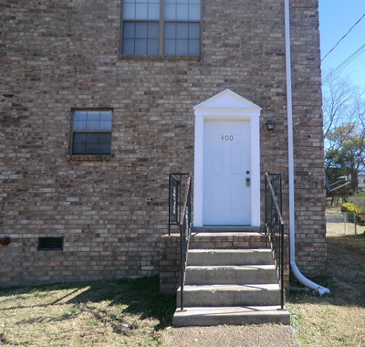 400 Clearwater Dr