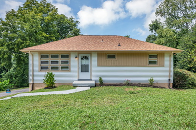 2209 Maplecrest Dr