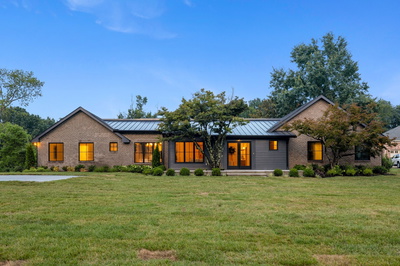 714 Brownlee Dr