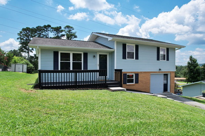1842 Rolling Brook Dr, NE