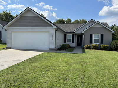 Exterior view of 1134 Melvin Drive in Murfreesboro, TN