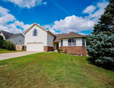 412 Shadylake Dr