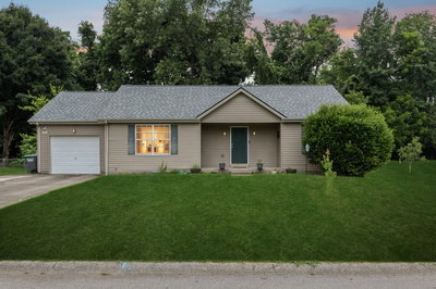 404 Kelsey Dr