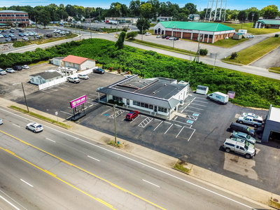 806 Memorial Blvd