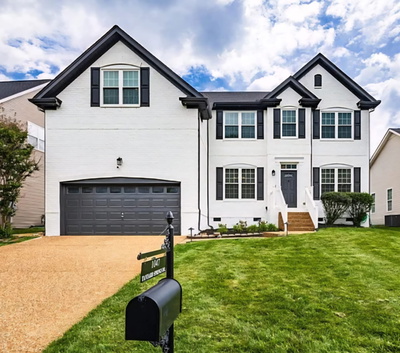 1047 Tanyard Springs Dr
