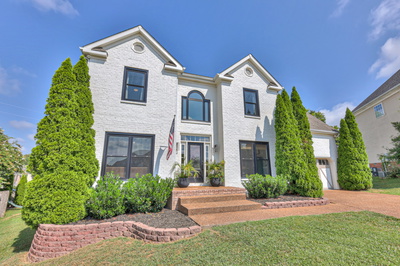 1317 Saybrook Xing