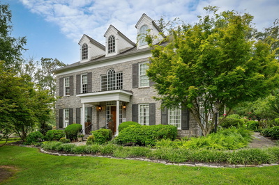 120 Ginkgo Dr