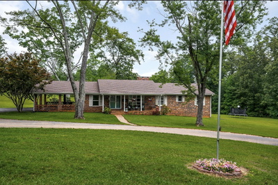 526 Margaret Cir