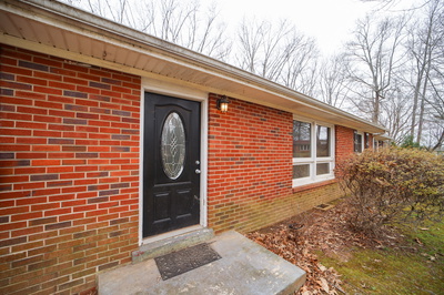 112 Stone Mountain Rd