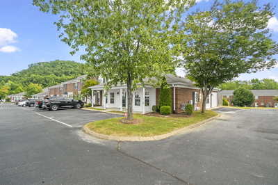 2121 Highway 12, S