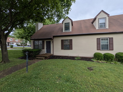 1107 Quail Ct W