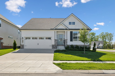 2072 Hedgelawn Dr
