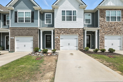 631 Longtail Ln