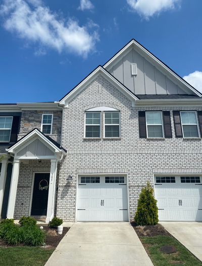 305 Victoria Dr