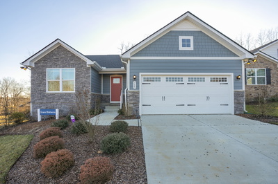 715 Cottage Dr