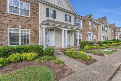 2271 Dewey Dr