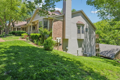 804 Beazer Ln