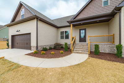 1200 Vickie Ln