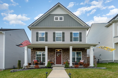 8073 Warbler Way
