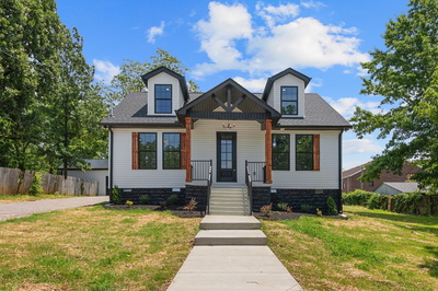 215 5th Ave, N